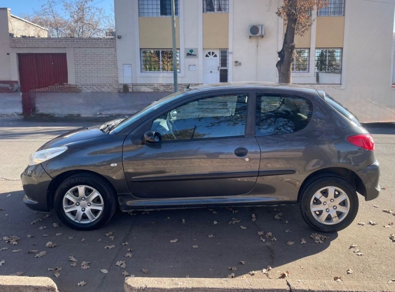 Peugeot 207 Usado en Mendoza, deRuedas