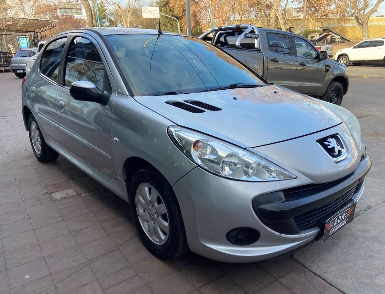 Peugeot 207 Usado en Mendoza, deRuedas