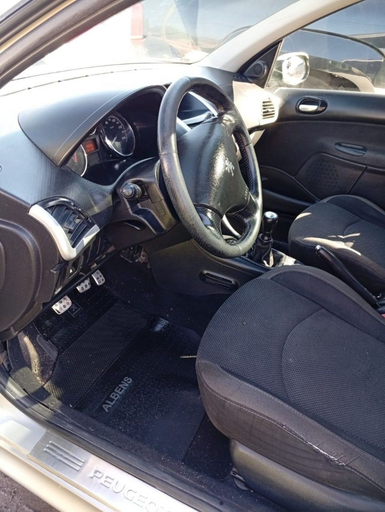 Peugeot 207 Usado en Mendoza, deRuedas