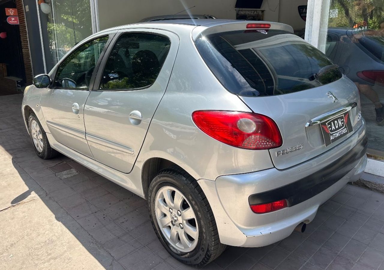 Peugeot 207 Usado en Mendoza, deRuedas