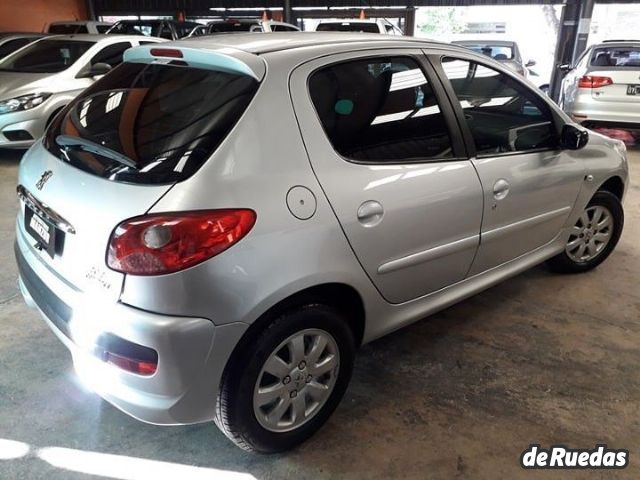 Peugeot 207 Usado en Mendoza, deRuedas