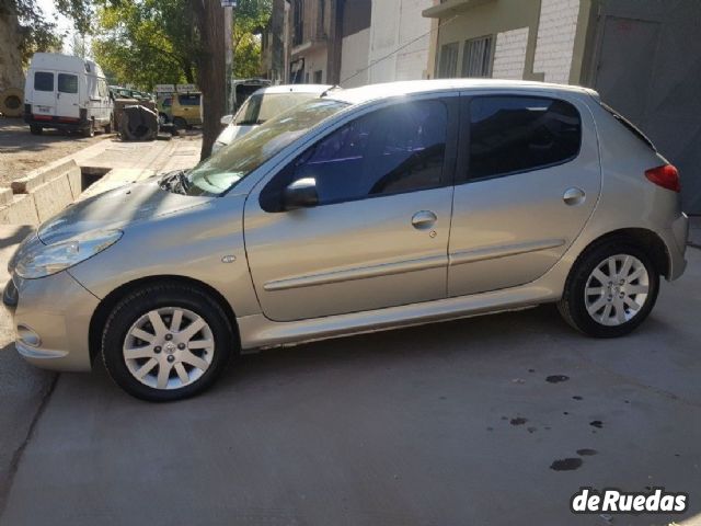 Peugeot 207 Usado en Mendoza, deRuedas