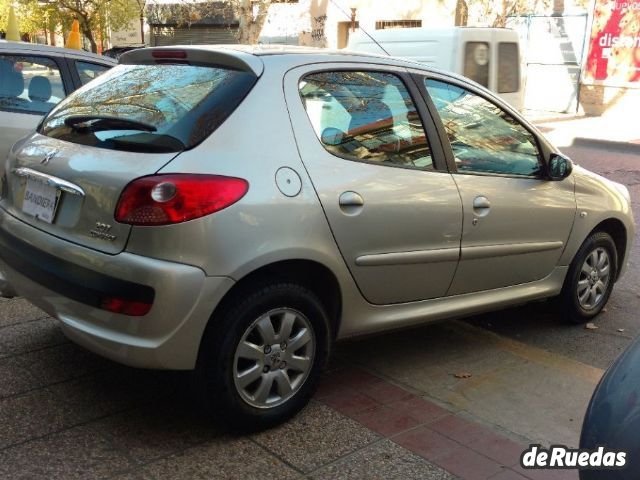 Peugeot 207 Usado en Mendoza, deRuedas