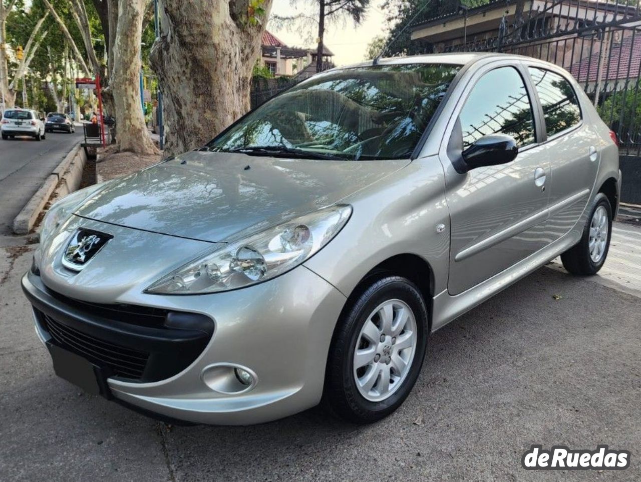 Peugeot 207 Usado en Mendoza, deRuedas