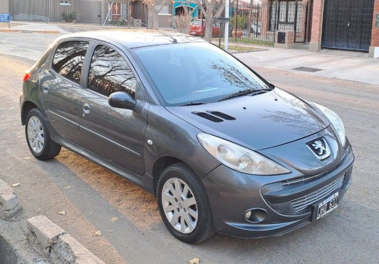 Peugeot 207 Usado en Mendoza, deRuedas