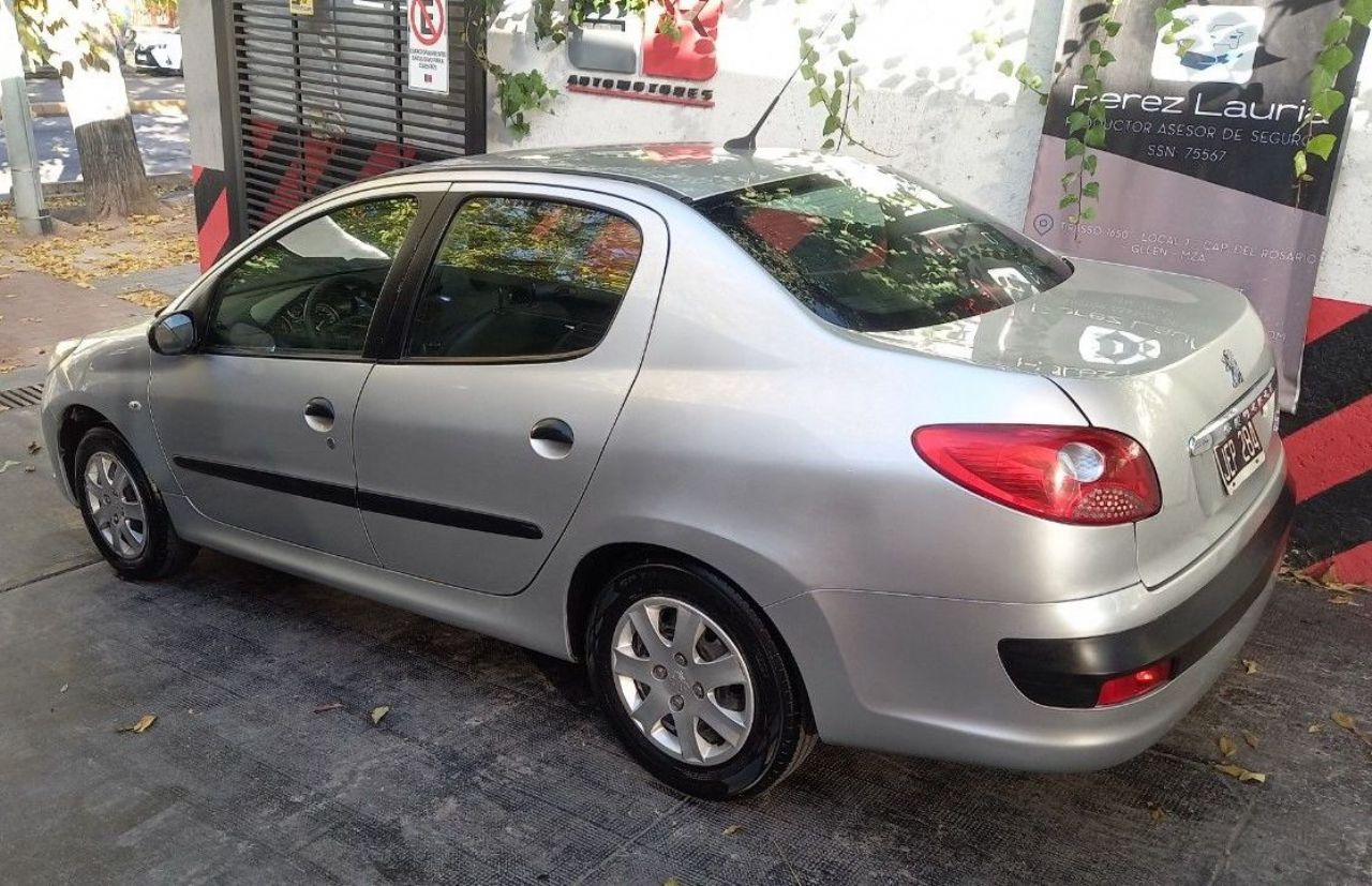 Peugeot 207 Usado en Mendoza, deRuedas