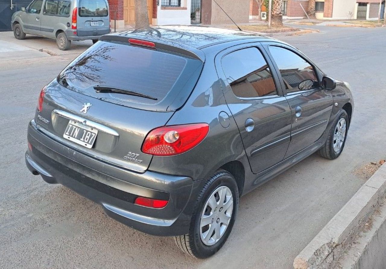 Peugeot 207 Usado en Mendoza, deRuedas