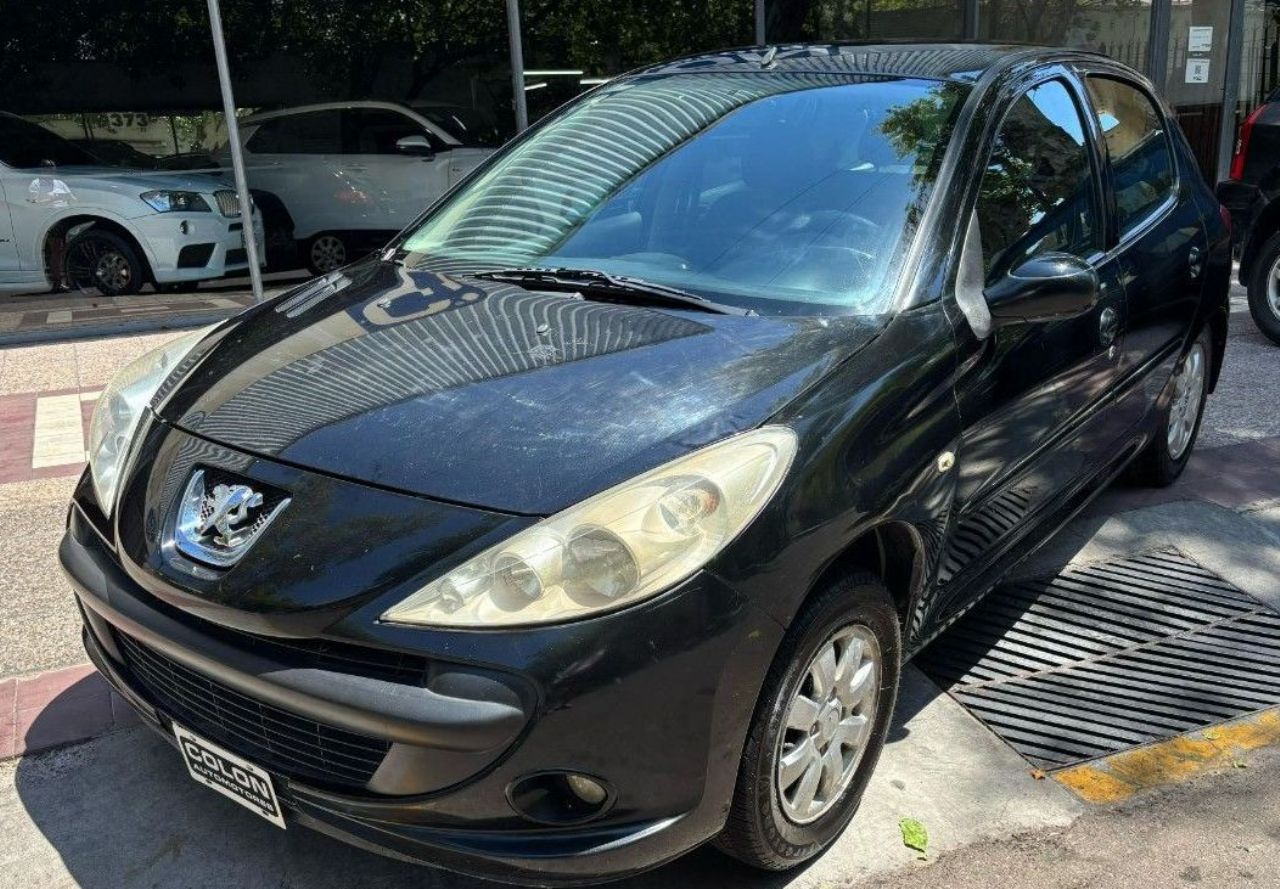 Peugeot 207 Usado Financiado en Mendoza, deRuedas