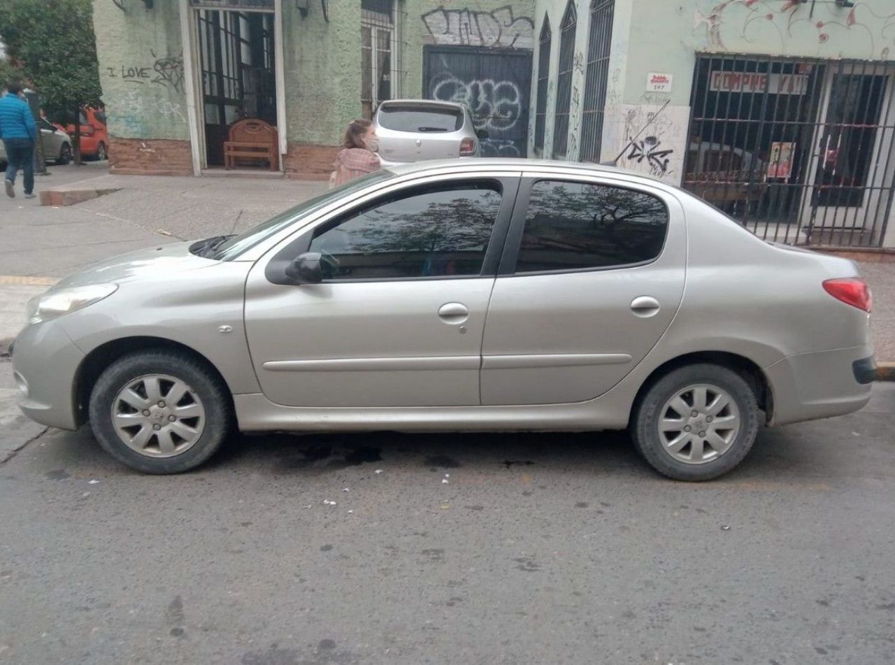 Peugeot 207 Usado en Tucumán, deRuedas