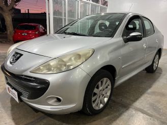 Peugeot 207 Usado en Mendoza Financiado