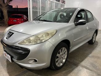 Peugeot 207 Usado en Mendoza Financiado
