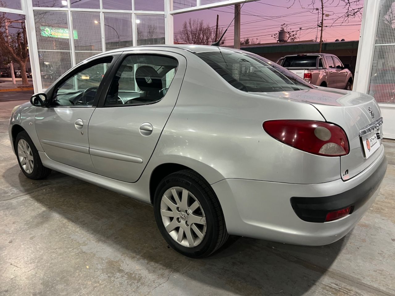 Peugeot 207 Usado Financiado en Mendoza, deRuedas