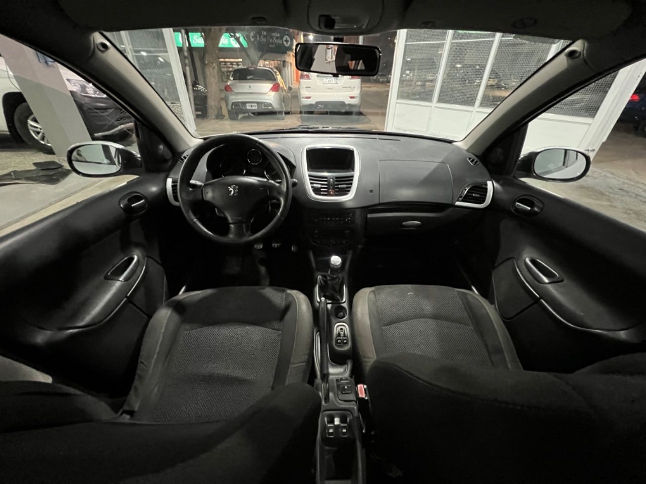Peugeot 207 Usado Financiado en Mendoza, deRuedas