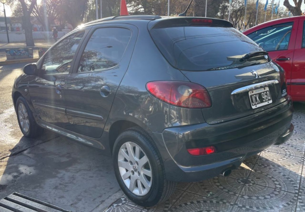 Peugeot 207 Usado en Mendoza, deRuedas