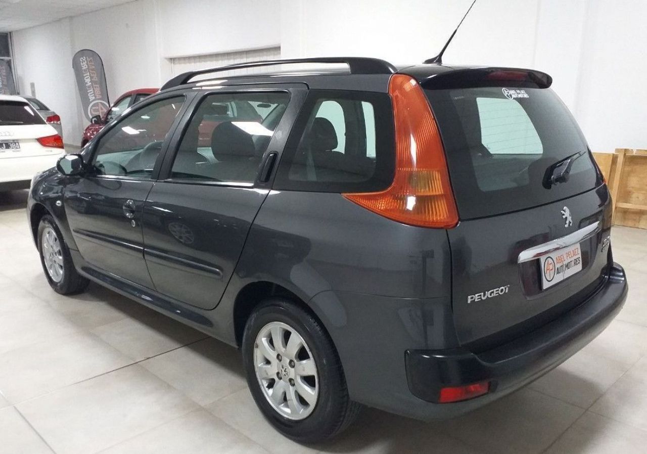 Peugeot 207 Usado en Mendoza, deRuedas