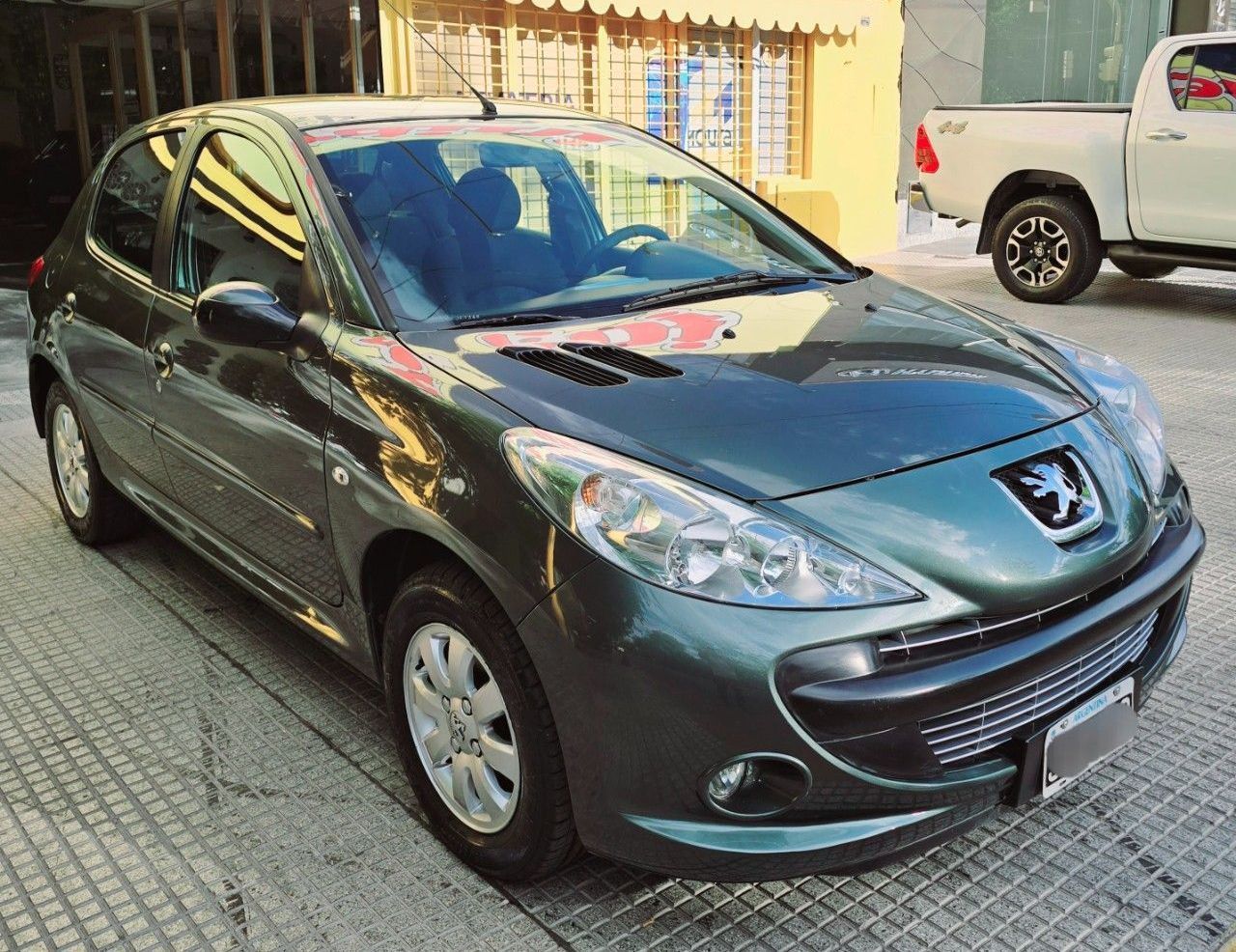 Peugeot 207 Usado en Mendoza, deRuedas