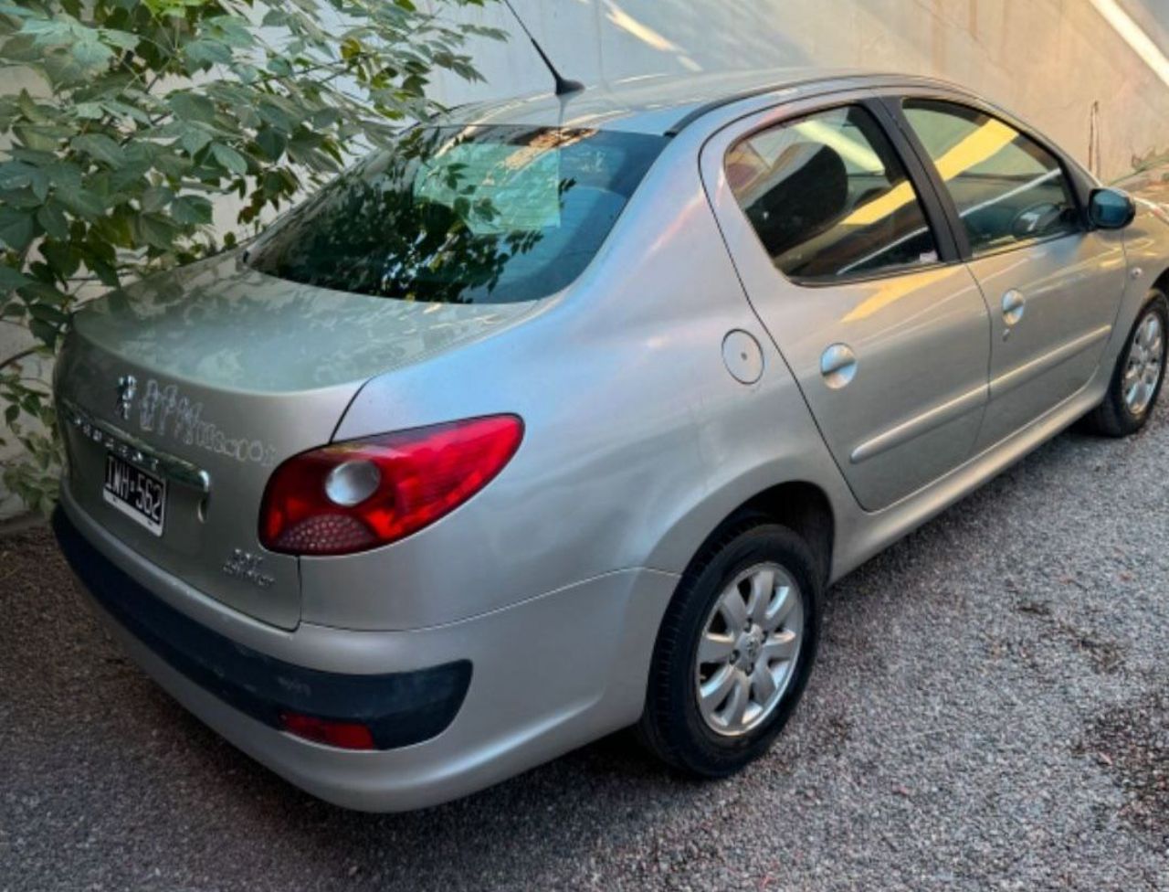 Peugeot 207 Usado en Mendoza, deRuedas