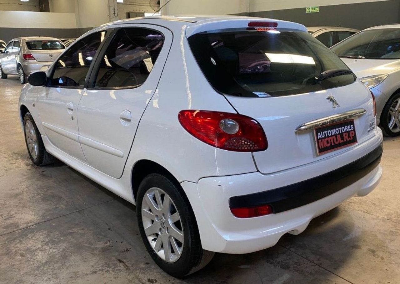 Peugeot 207 Usado en Mendoza, deRuedas