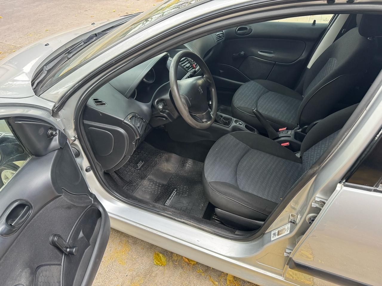 Peugeot 207 Usado en Mendoza, deRuedas