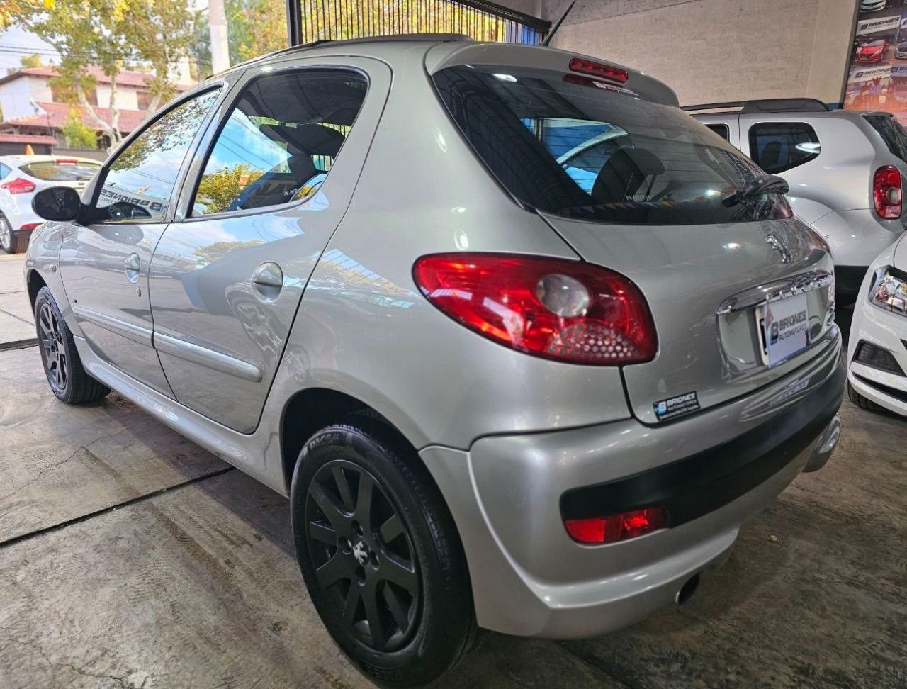 Peugeot 207 Usado en Mendoza, deRuedas