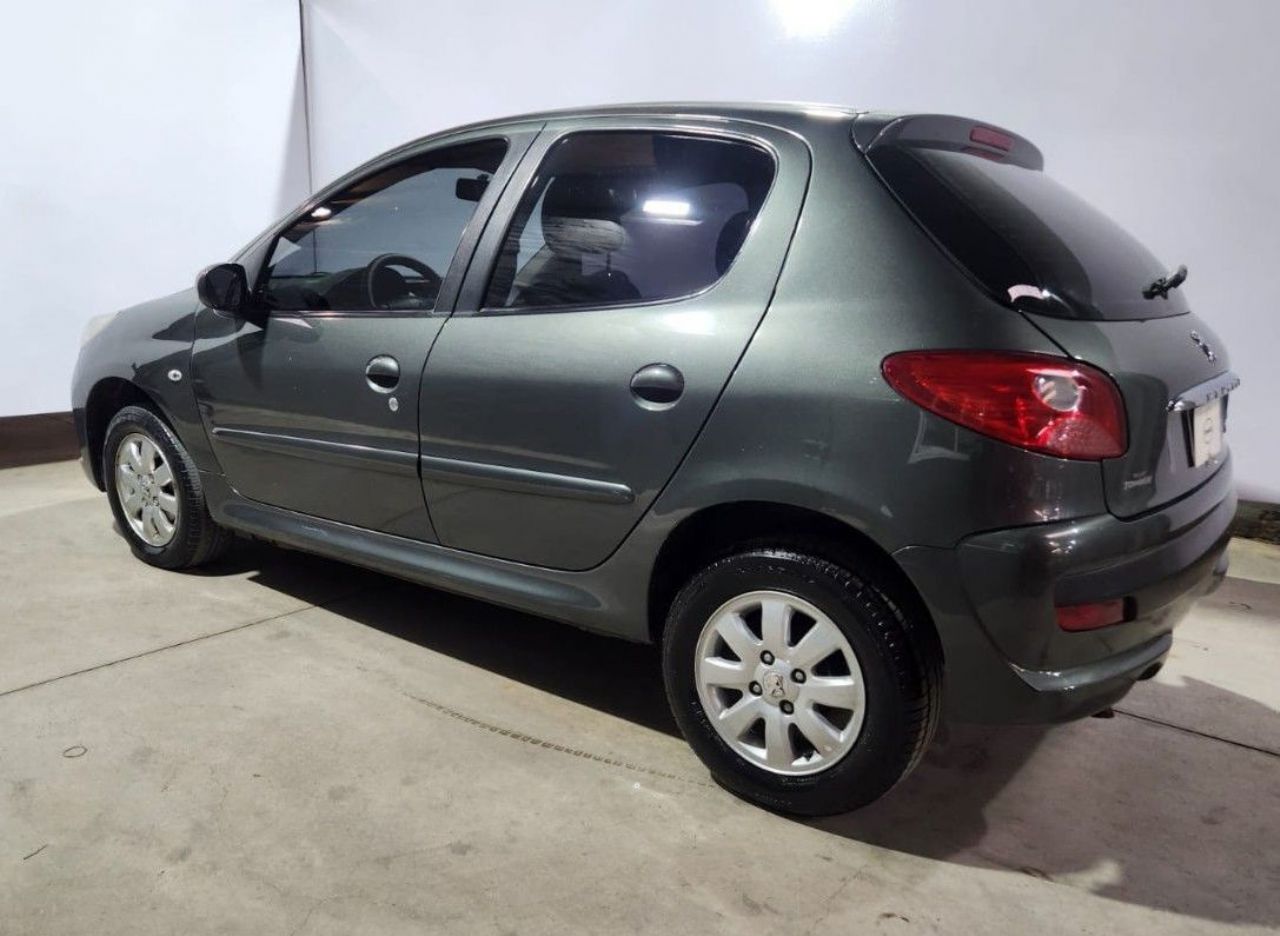 Peugeot 207 Usado en Mendoza, deRuedas