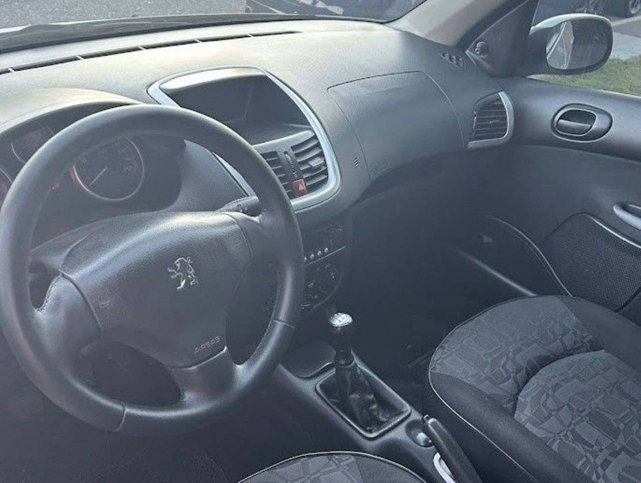Peugeot 207 Usado en San Juan, deRuedas
