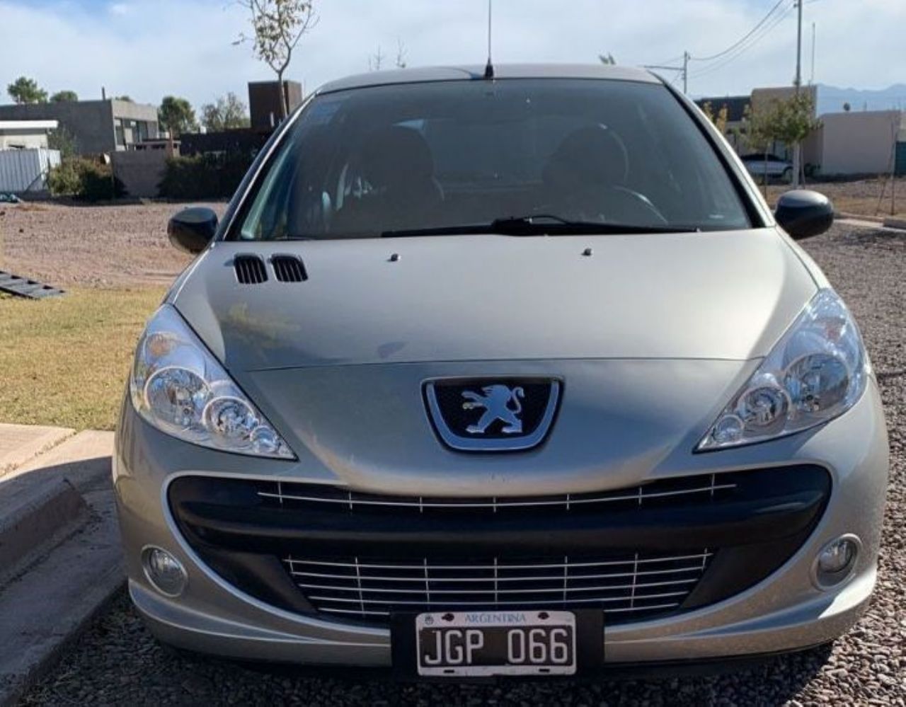 Peugeot 207 Usado en Mendoza, deRuedas