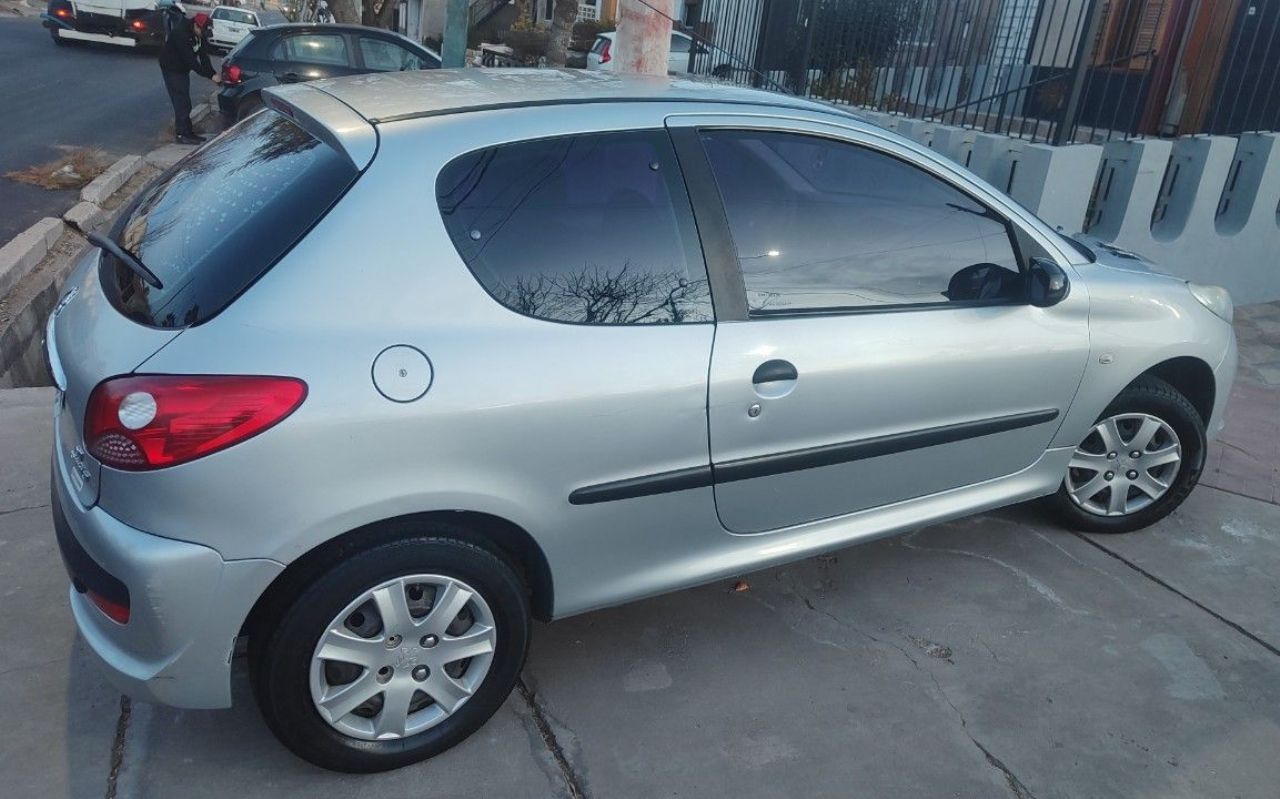 Peugeot 207 Usado en Mendoza, deRuedas