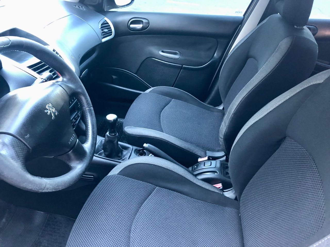 Peugeot 207 Usado Financiado en Córdoba, deRuedas