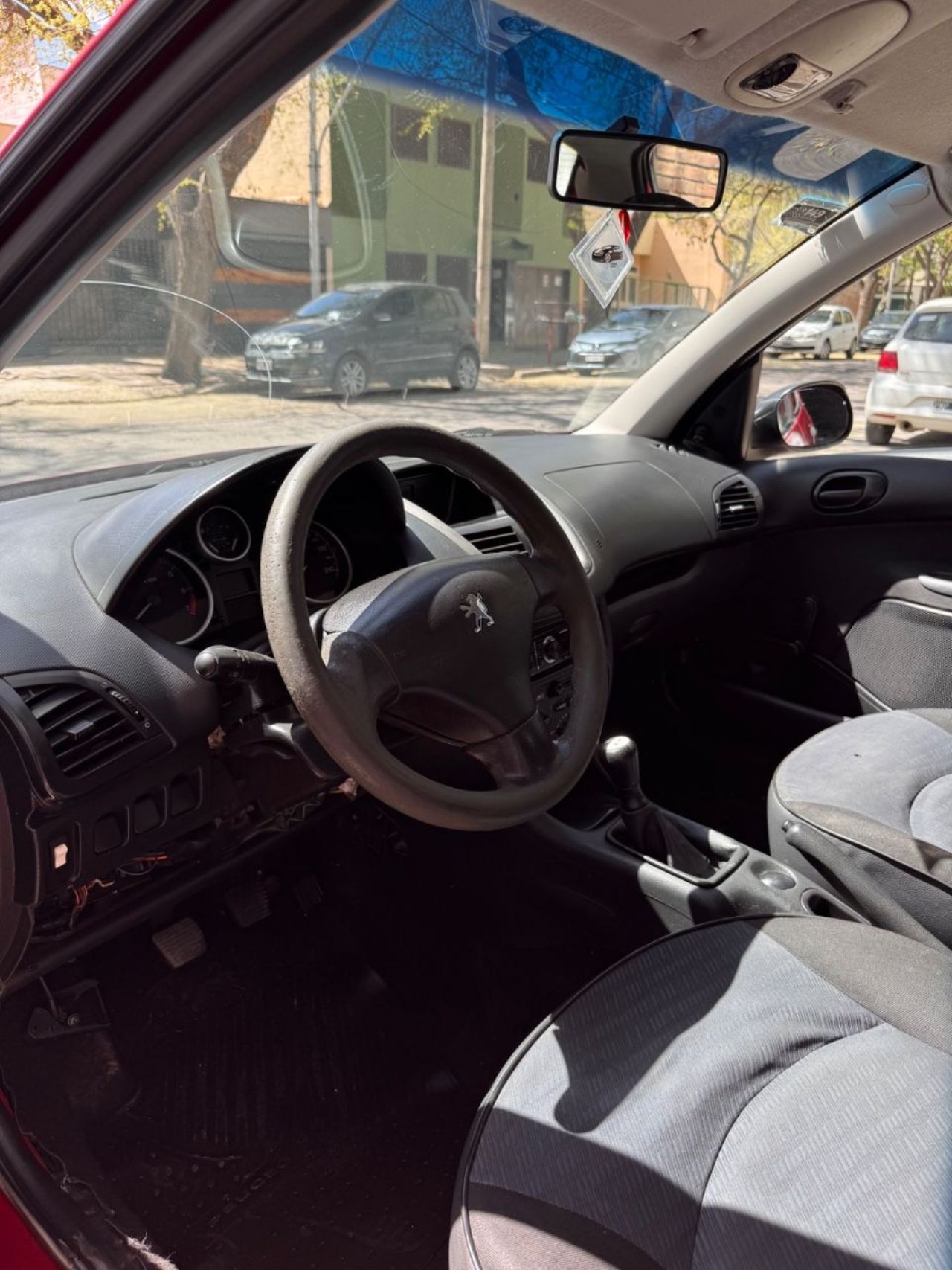 Peugeot 207 Usado Financiado en Mendoza, deRuedas