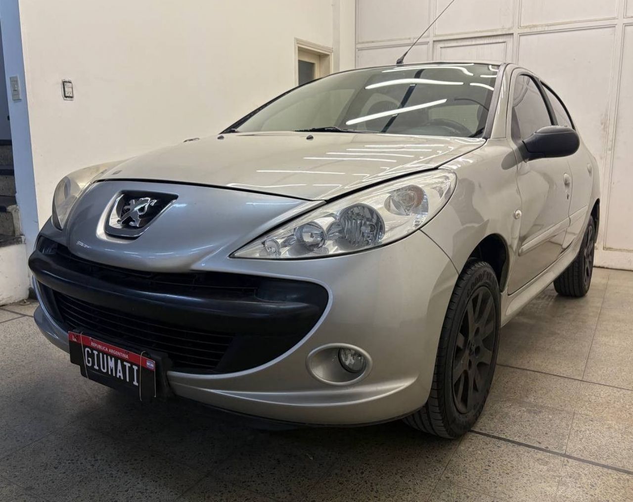 Peugeot 207 Usado Financiado en Mendoza, deRuedas