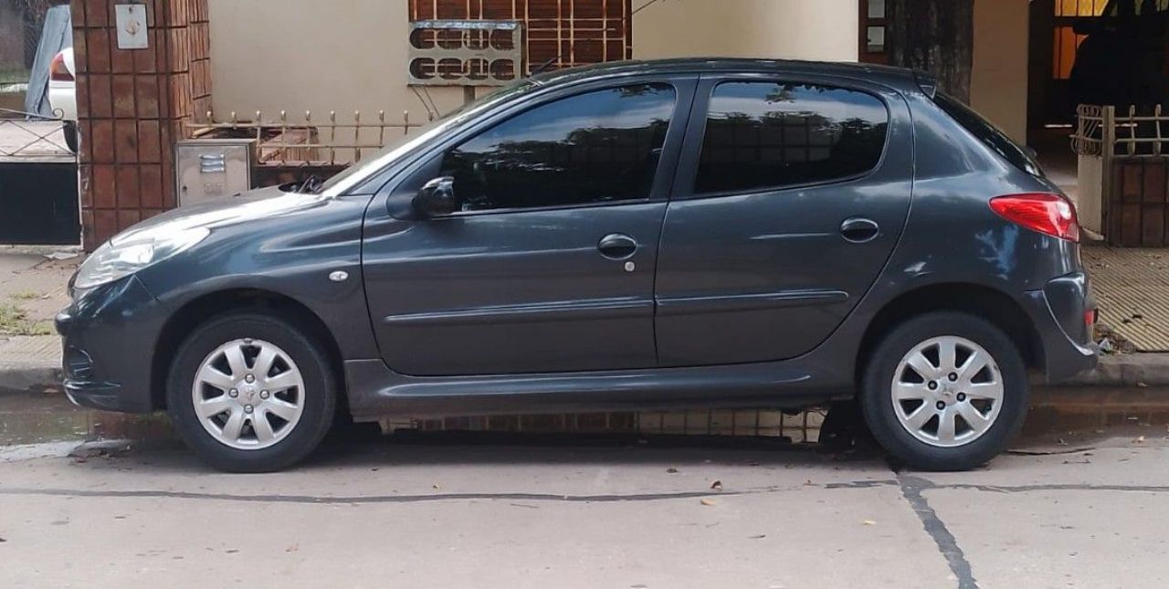 Peugeot 207 Usado en Santa Fe, deRuedas