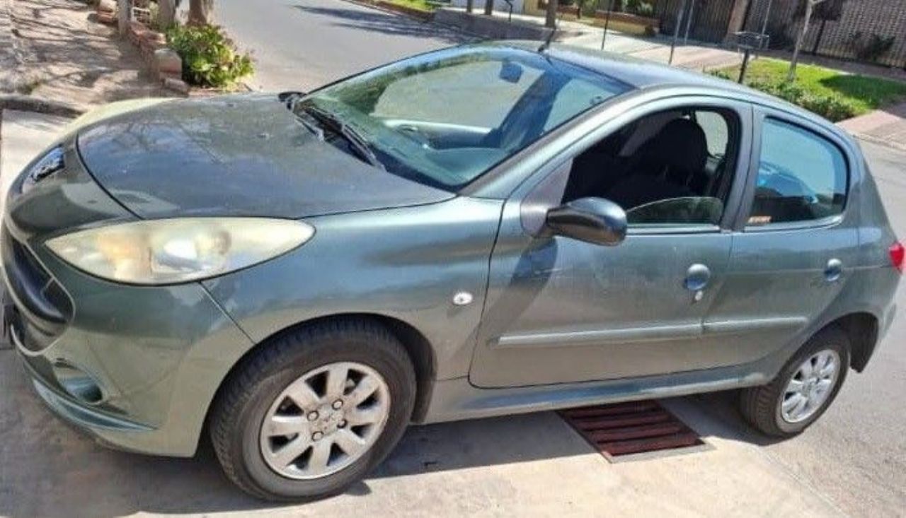 Peugeot 207 Usado en Mendoza, deRuedas