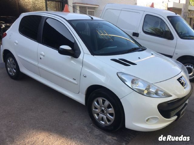 Peugeot 207 Usado en Mendoza, deRuedas