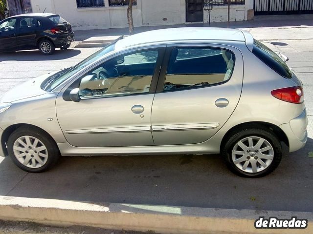 Peugeot 207 Usado en Mendoza, deRuedas