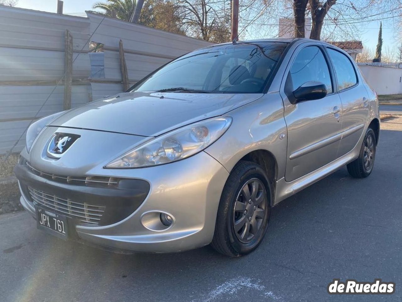 Peugeot 207 Usado en Mendoza, deRuedas