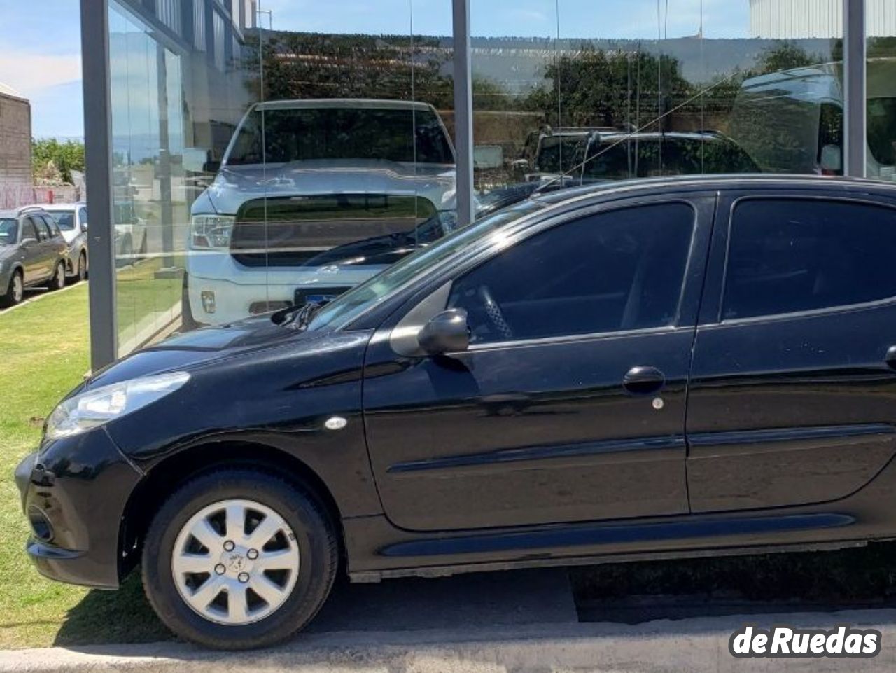 Peugeot 207 Usado en San Juan, deRuedas