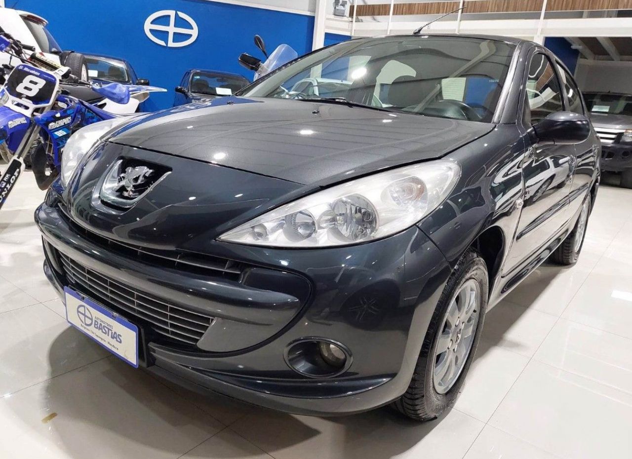 Peugeot 207 Usado Financiado en Mendoza, deRuedas