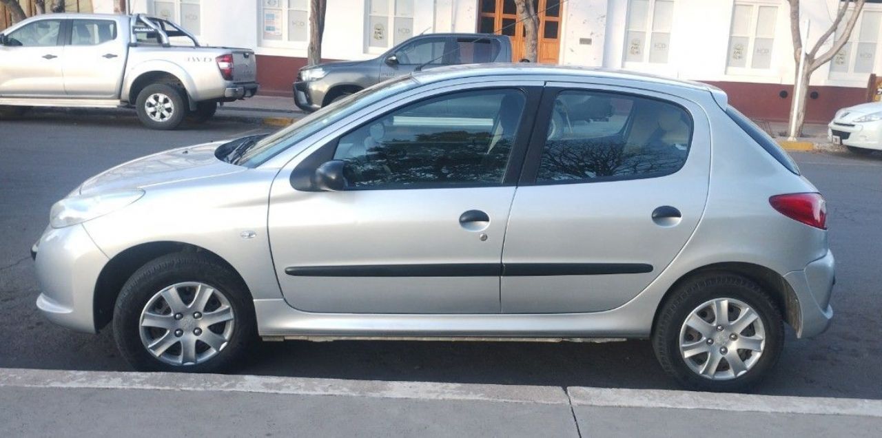 Peugeot 207 Usado en Mendoza, deRuedas