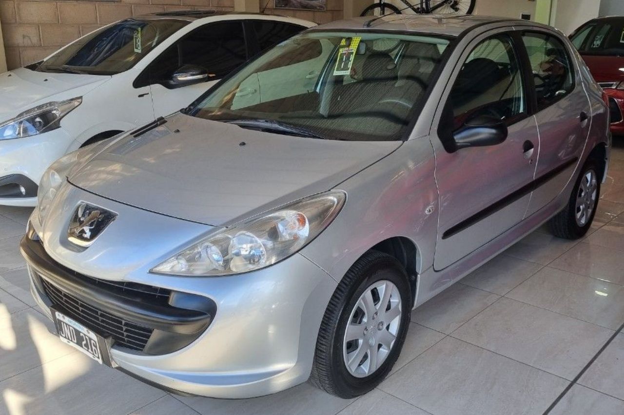 Peugeot 207 Usado en Mendoza, deRuedas