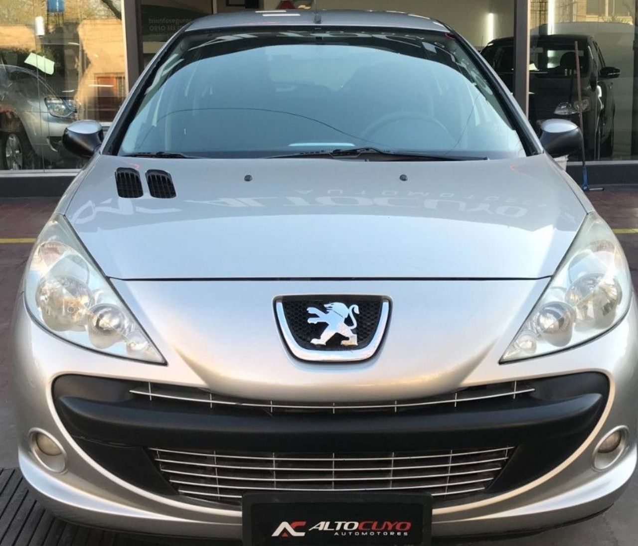 Peugeot 207 Usado en Mendoza, deRuedas