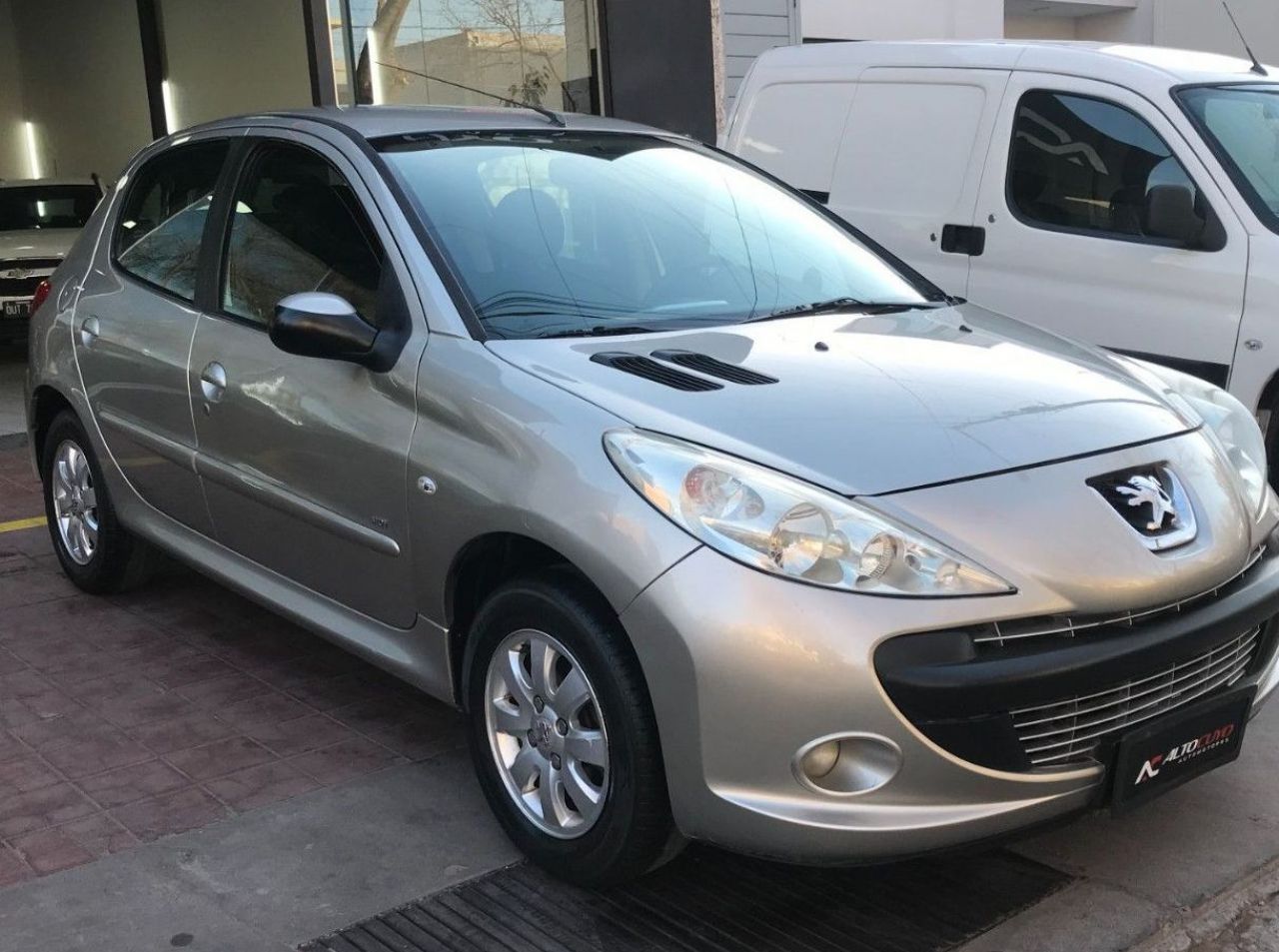 Peugeot 207 Usado en Mendoza, deRuedas