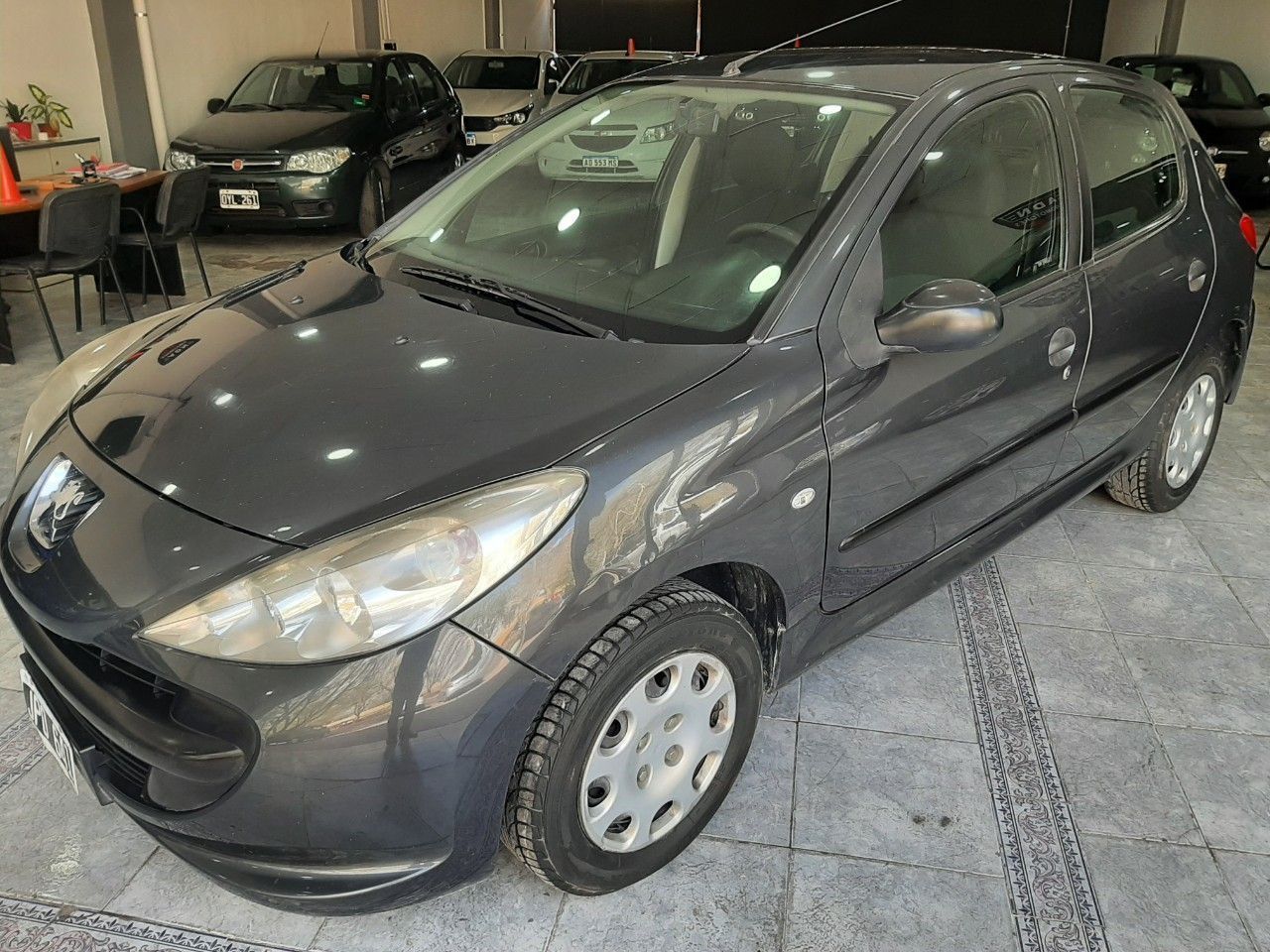 Peugeot 207 Usado Financiado en Mendoza, deRuedas