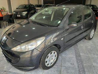 Peugeot 207 Usado en Mendoza Financiado