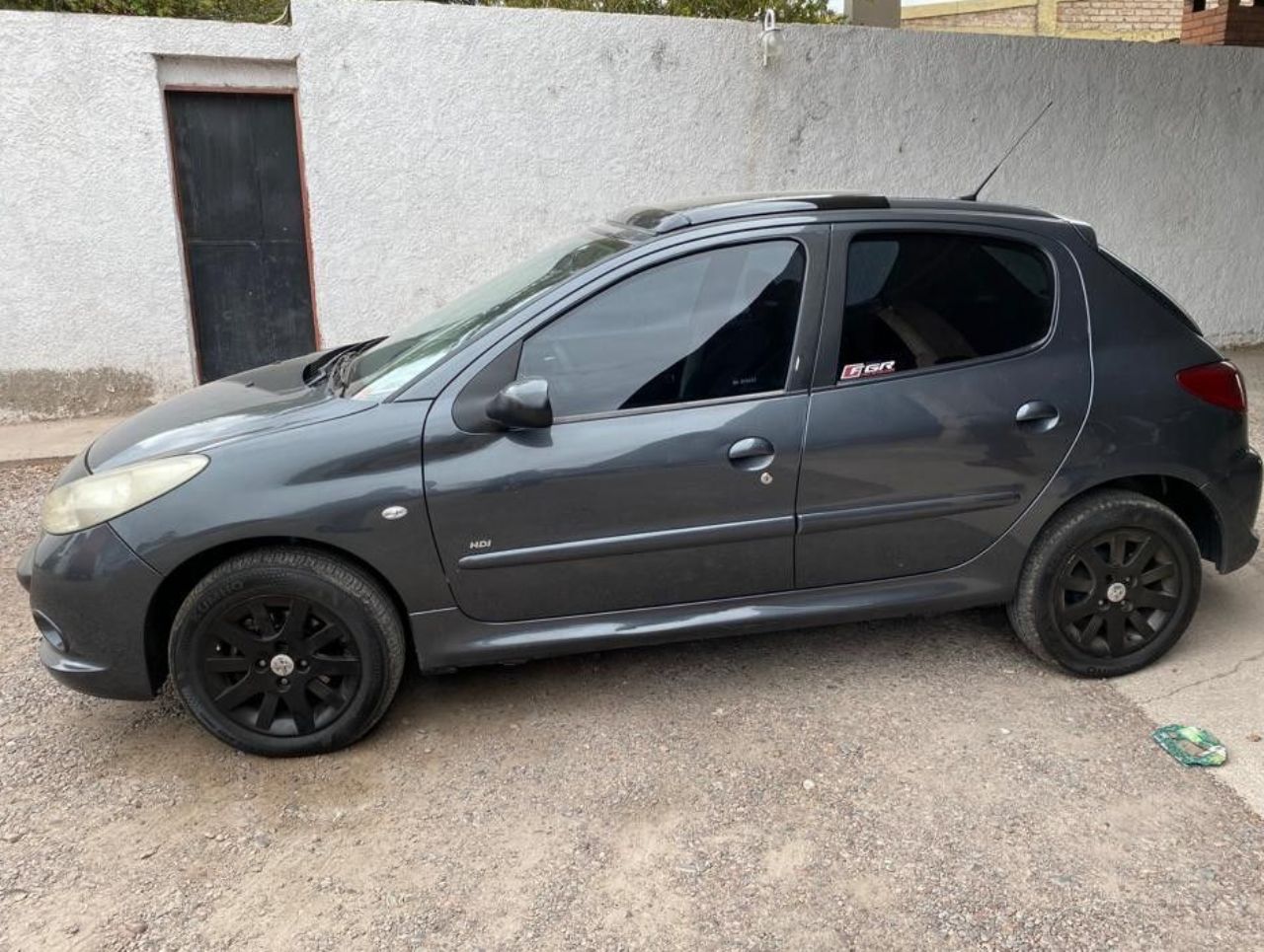 Peugeot 207 Usado en Mendoza, deRuedas