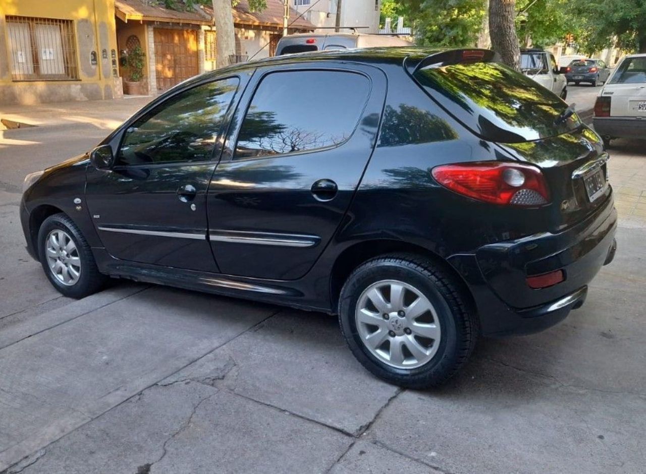 Peugeot 207 Usado en Mendoza, deRuedas
