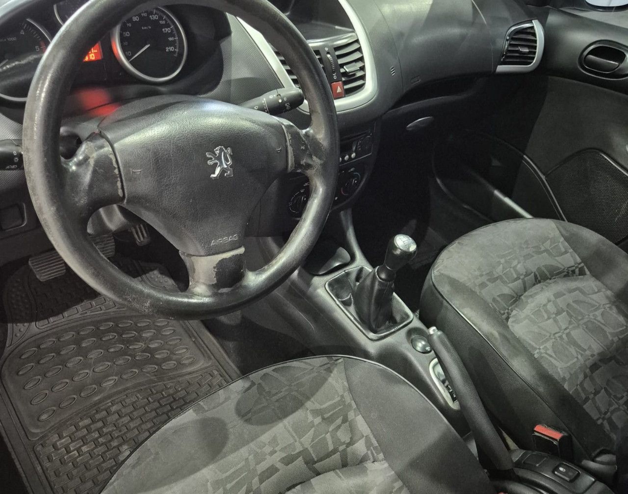 Peugeot 207 Usado en Mendoza, deRuedas