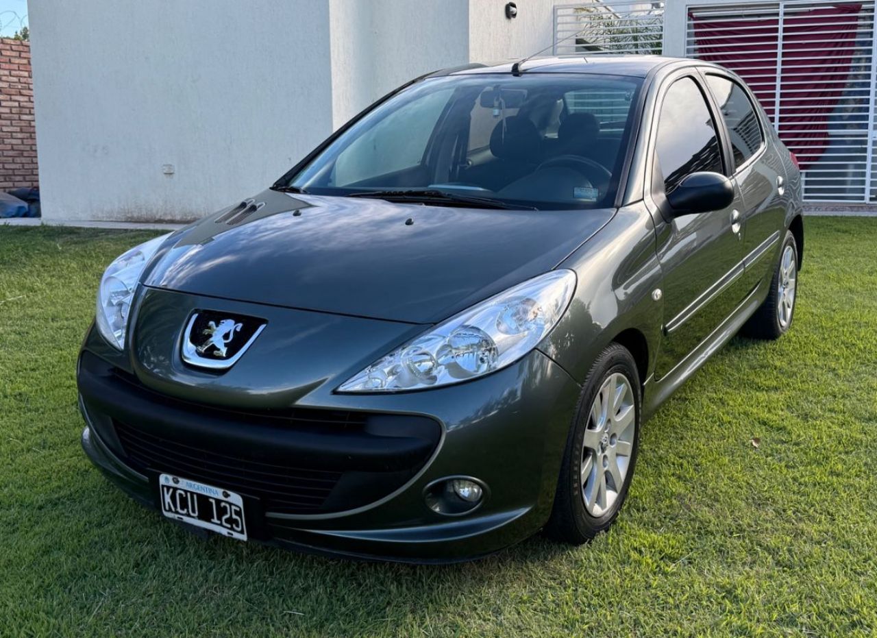 Peugeot 207 Usado en Mendoza, deRuedas