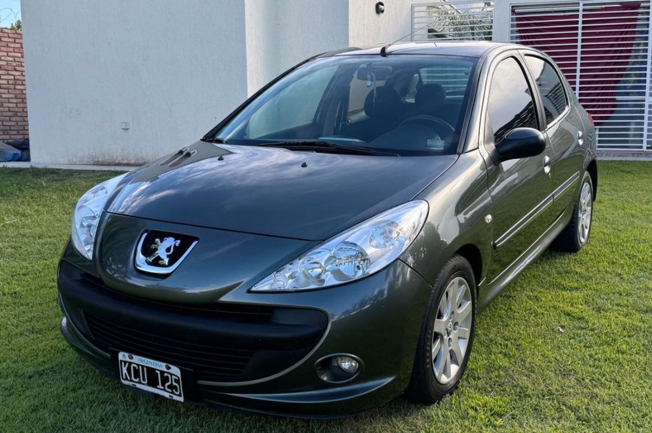 Peugeot 207 Usado en Mendoza, deRuedas