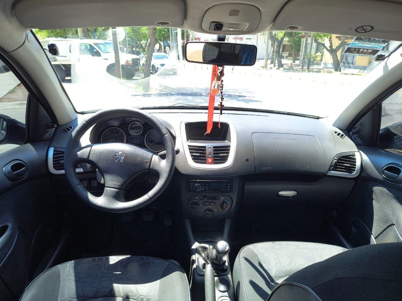 Peugeot 207 Usado Financiado en Mendoza, deRuedas